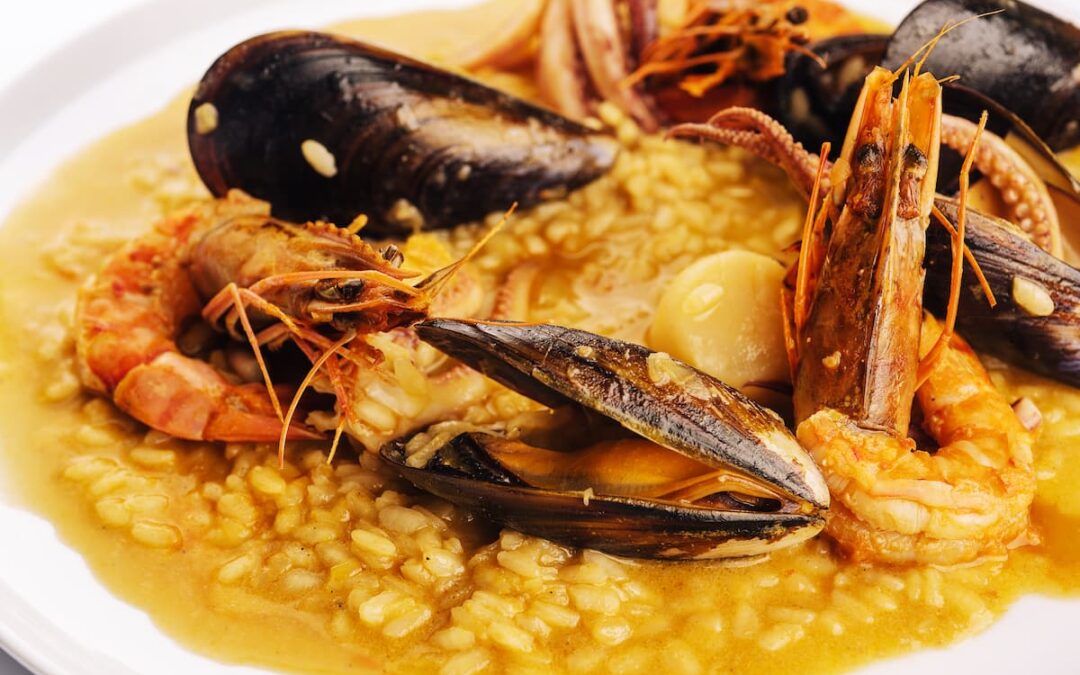 ¿Qué es la paella?, ¿cuándo se convierte el arroz en una paella?