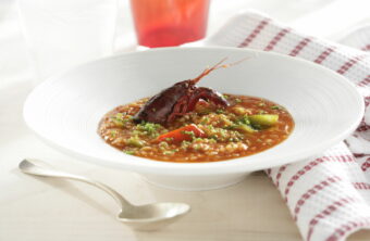 arroz con cangrejos preparado