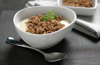 Maravilloso arroz inflado con crema de azahar