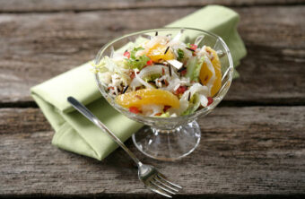 Ensalada de arroz con bacalao y naranja