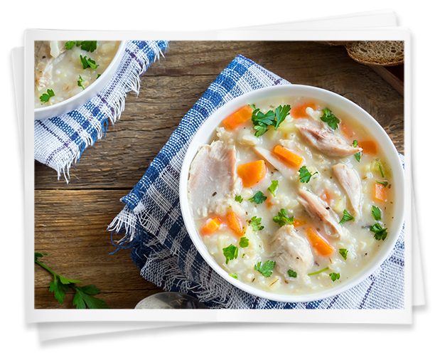 Puchero casero de arroz con pollo y verduras