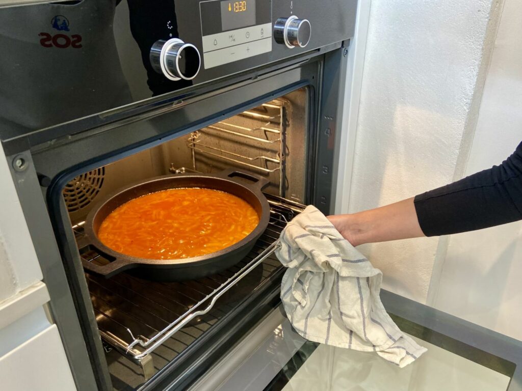 Lo introducimos en el horno y cocinamos 10 minutos más a 210º C