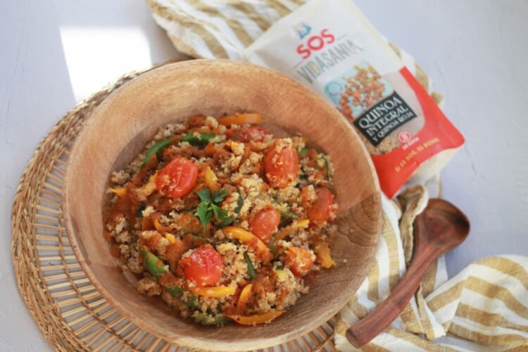 Foto de Salteado de quinoa con verduras y salsa de soja