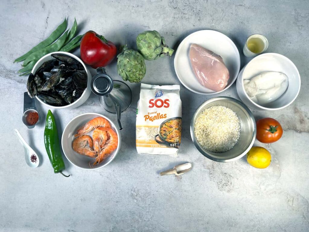 Receta paella mixta. Paso 1: Pon a hervir agua