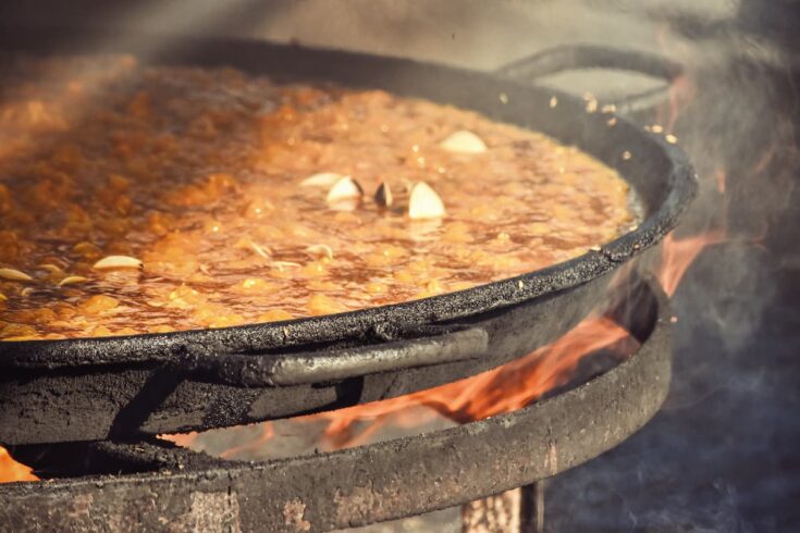 Cómo controlar el fuego para una paella perfecta