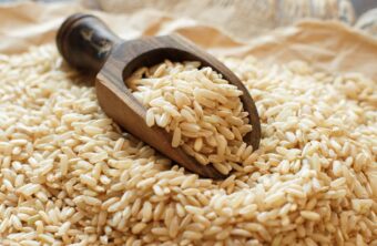 cocer arroz integral