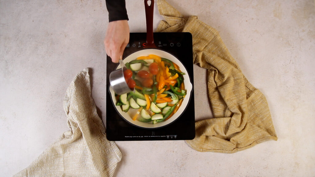 Receta saltado quinoa y verduras paso 2 sofreímos las verduras