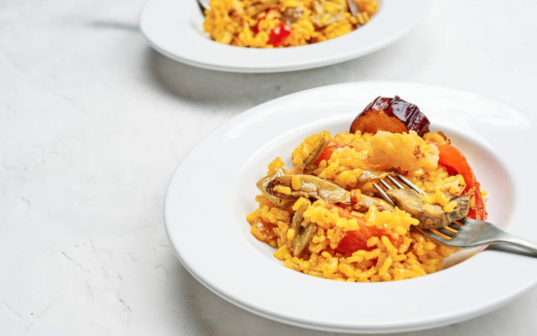 ¿Cuántas calorías tiene un plato de paella?