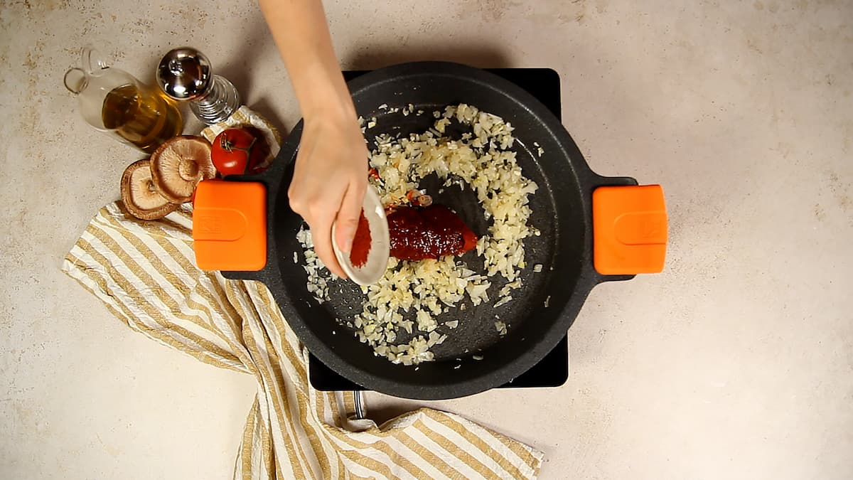 Fideuá de carne exquisita: Descubre la auténtica receta española