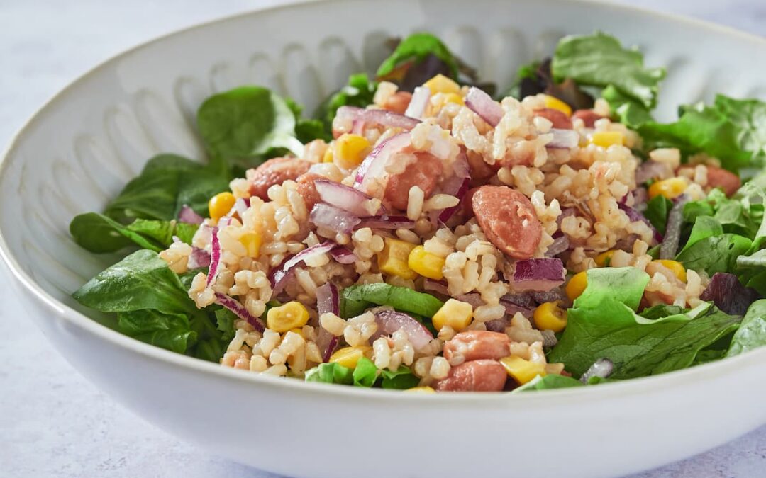 Cómo aliñar la ensalada de arroz: consejos prácticos y útiles