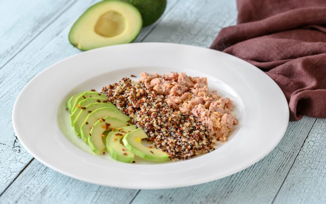 ¿La quinoa con atún engorda?: Descubre la verdad
