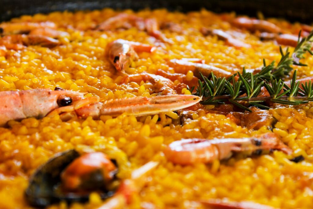 Paella y arroz alicantino. Cocinar la paella