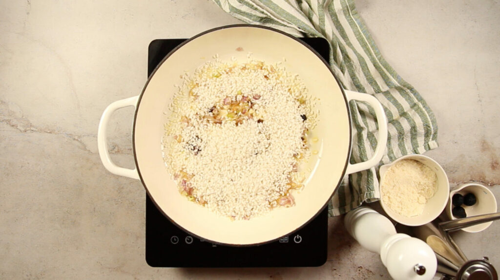 Añadir el arroz
