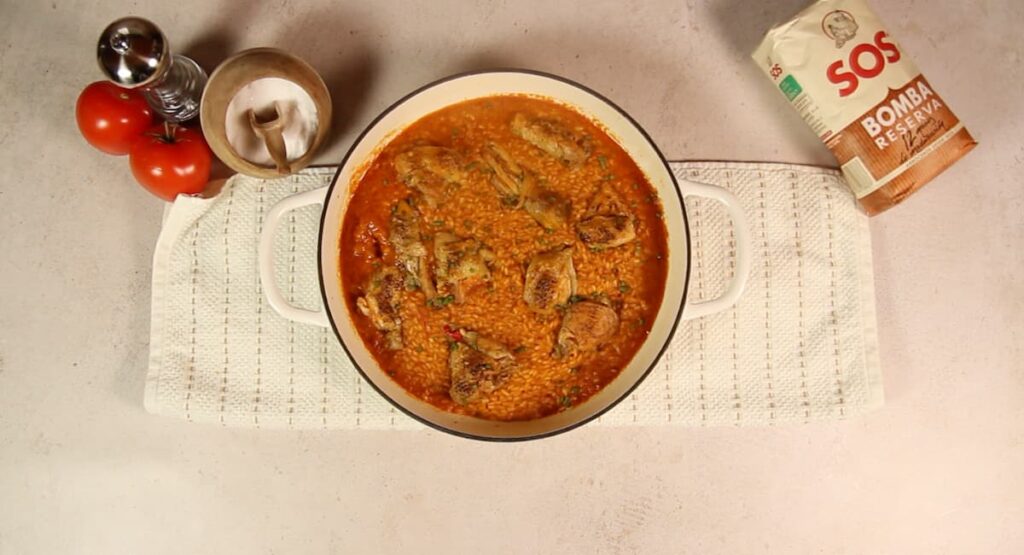 Arroz con Pitu. Paso 8: Reposar y servir