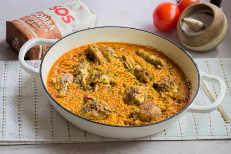 Foto de Arroz con Pitu: Receta Tradicional y Sabrosa para Disfrutar en Familia
