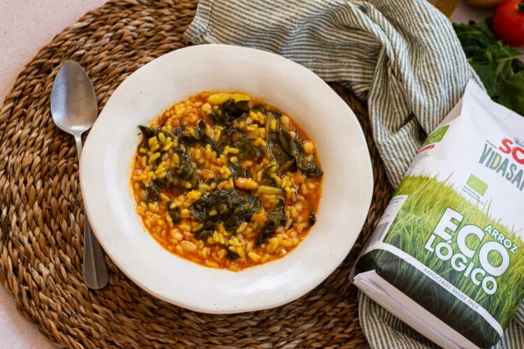 Foto de Receta Arroz con Acelgas Thermomix: Fácil y Deliciosa en tu Robot de Cocina