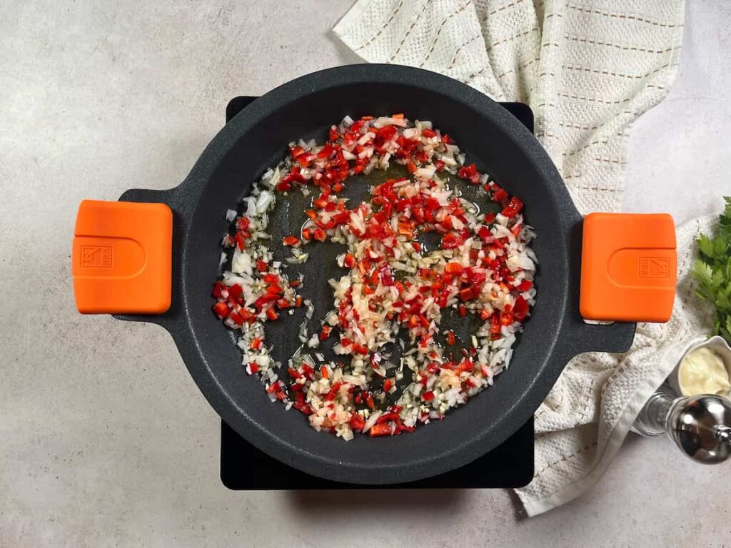 Hacer el sofrito