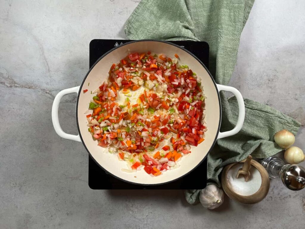 Hacer el sofrito