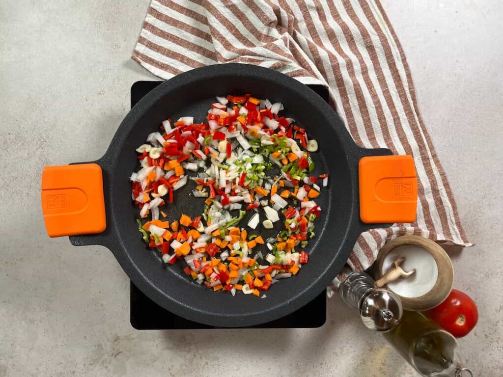 Hacer el sofrito