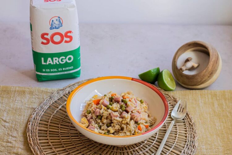 Receta de arroz tres delicias vegano