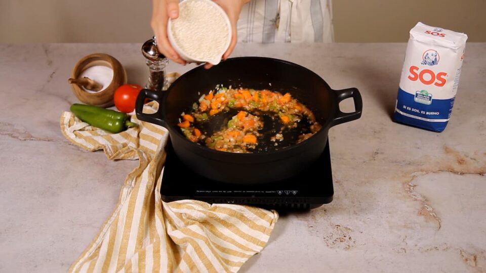 Añadir el arroz
