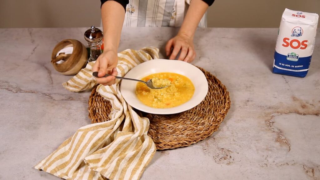 Receta de arroz con caldo. Paso 4: Reposar