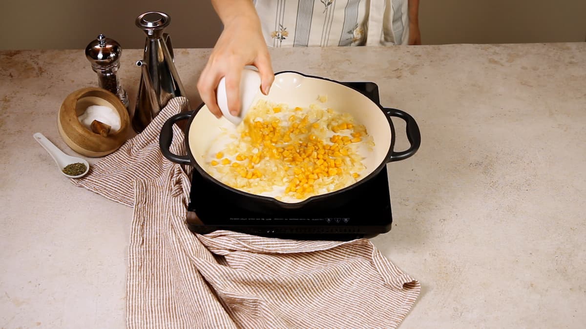 Delicioso arroz con maíz: una receta fácil y sabrosa