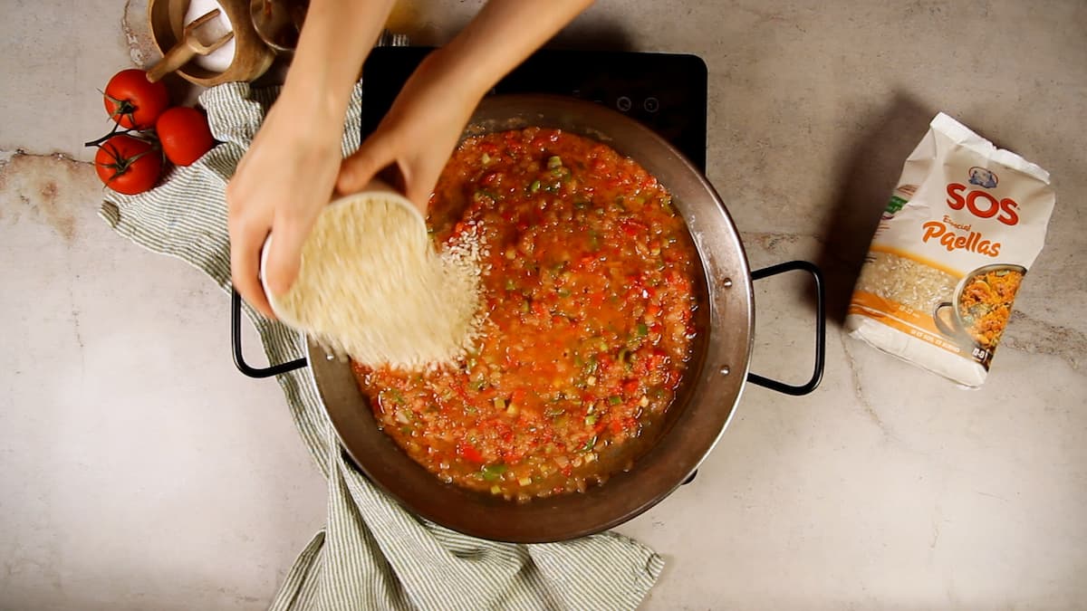 Paella de raya: una receta tradicional llena de sabor