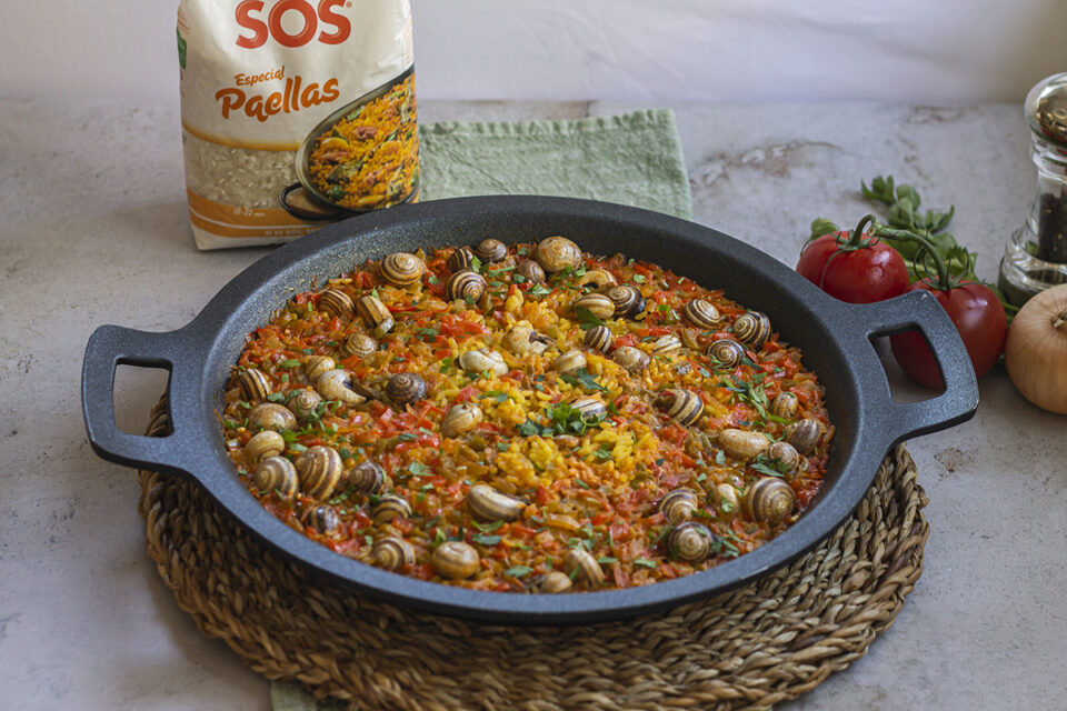 Paella de caracoles