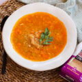 Presentación de sopa de pescado