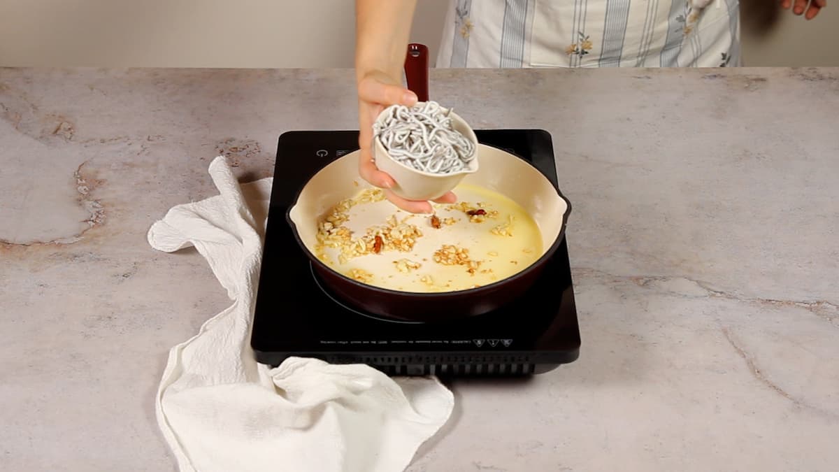 Arroz con gulas: receta deliciosa y sencilla
