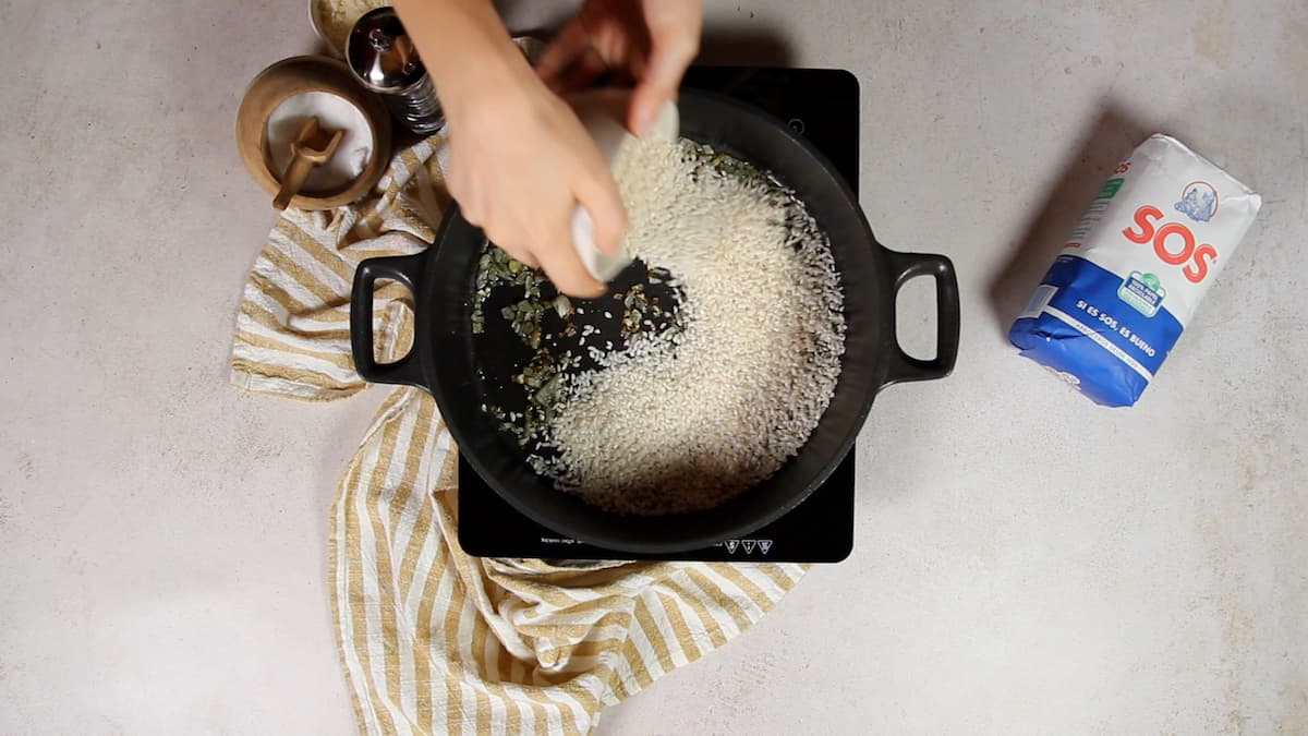 Arroz con espinacas: Nutrición y sabor en tu plato