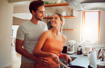 Cenas para sorprender a tu pareja