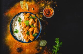 Qué especias echarle al arroz blanco