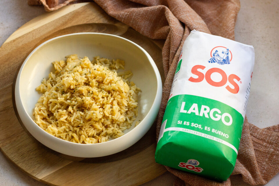 Delicioso arroz pilaf estilo casero