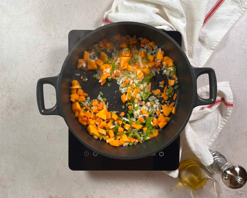 Sofreír las verduras