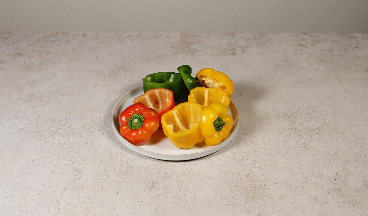 pimientos rellenos de arroz cortar pimientos