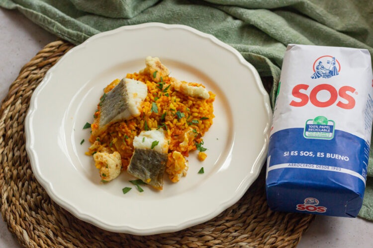 Foto de Arroz con bacalao y coliflor: Una delicia tradicional