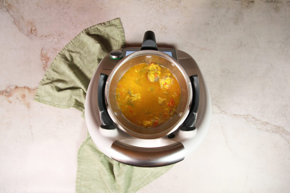 Incorpora el arroz a la Thermomix