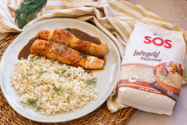 Foto de Arroz con salmón y soja: receta fácil y deliciosa