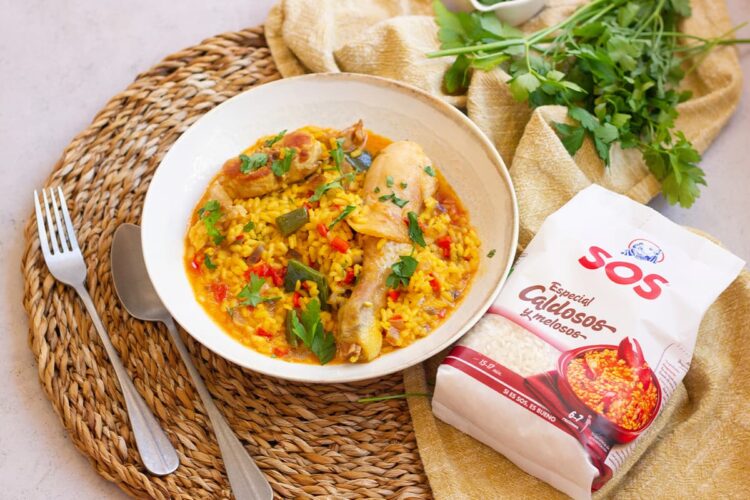 Foto de Arroz con pollo y conejo: receta casera