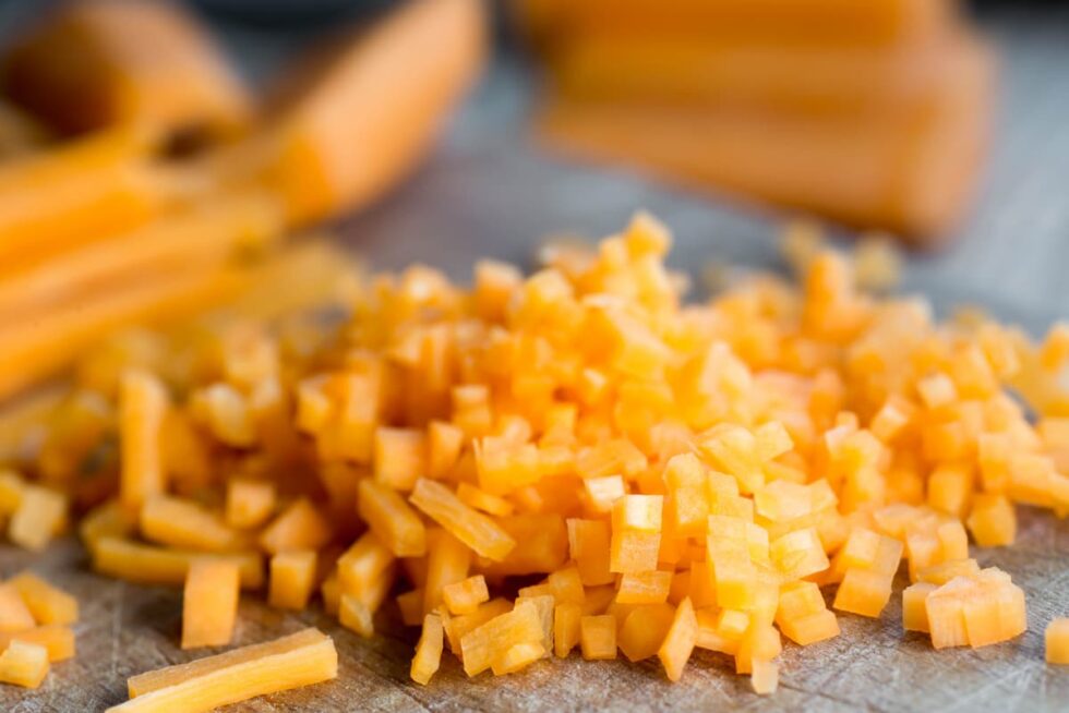 Aprende a cortar Brunoise: Guía completa y práctica | Arroz SOS