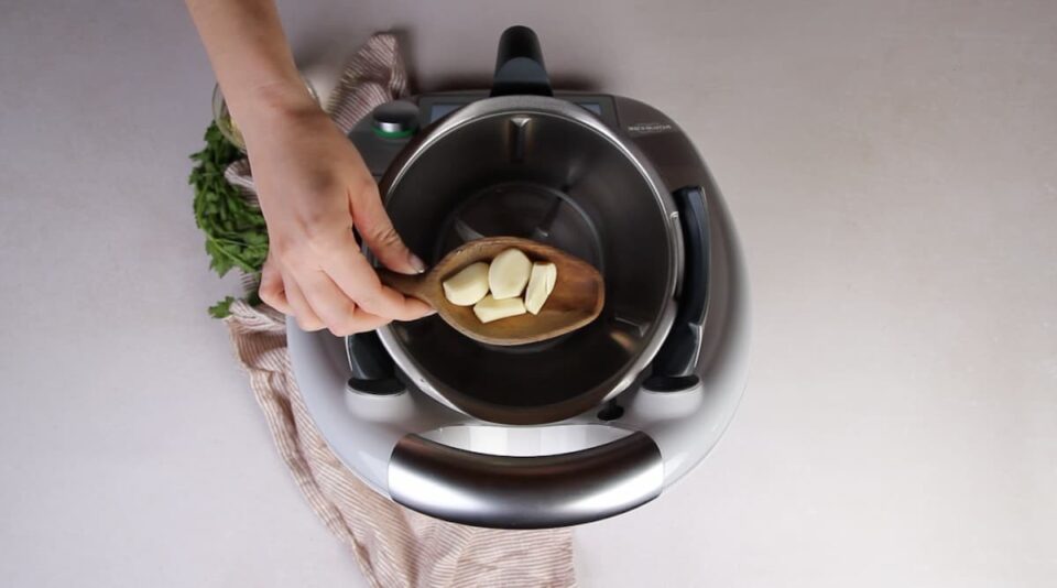 Preparación inicial del arroz negro