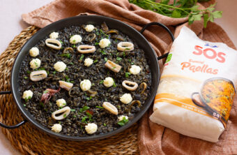 arroz negro con alioli