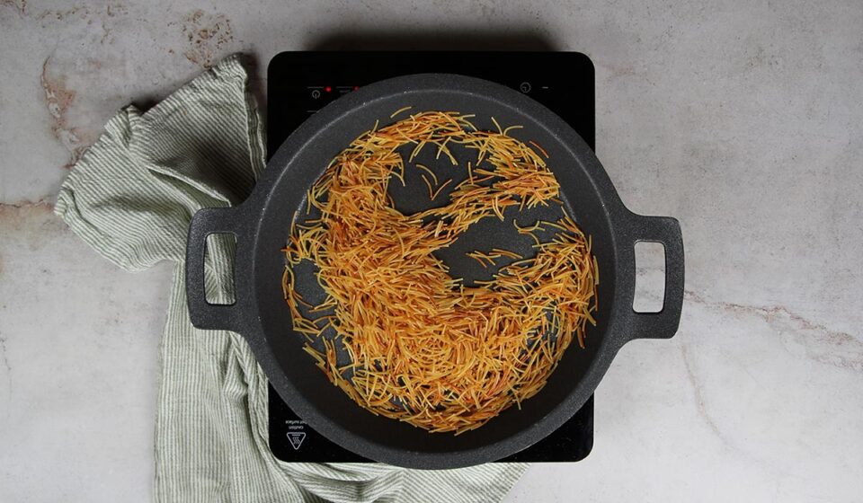 Dorar fideos en Fideuá al horno