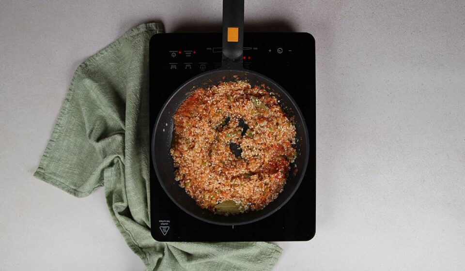 Arroz en Arroz con costillas y alcachofas