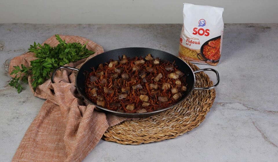 Presentación de Fideuá de secreto ibérico