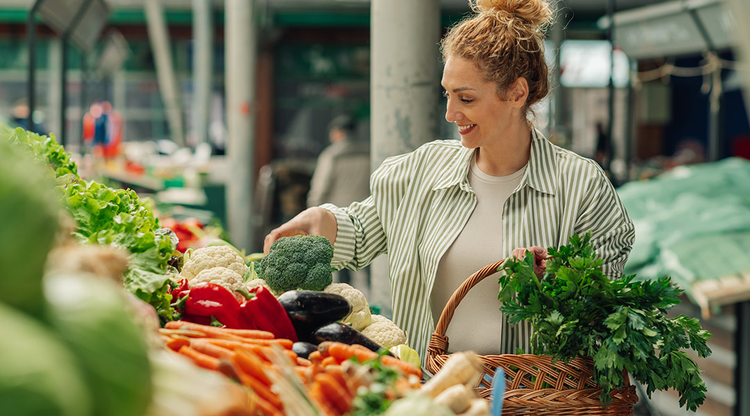 Cómo elegir verduras frescas en el mercado