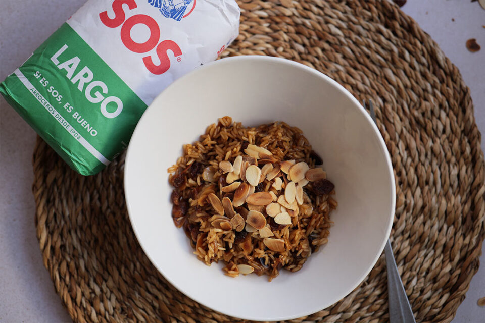 Arroz con almendras cremoso y lleno de sabor