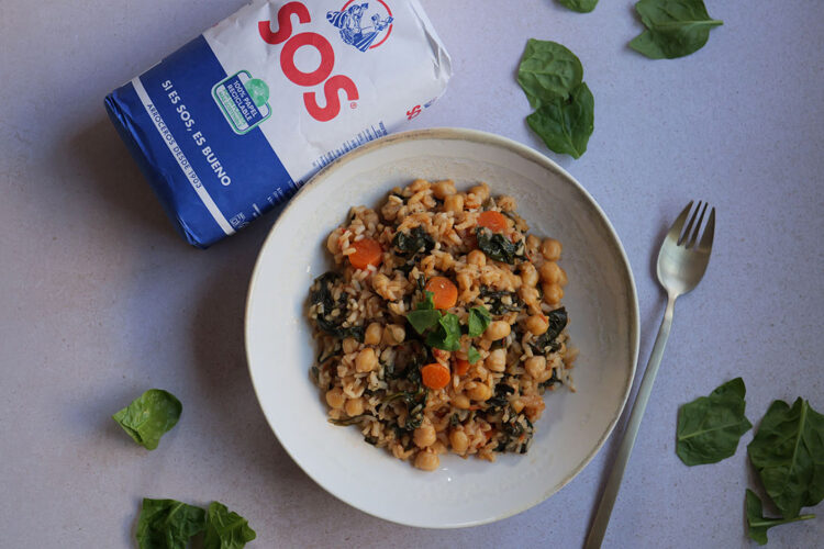Foto de Arroz con espinacas y garbanzos: receta fácil y deliciosa